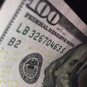 Meet your Posher, Dom